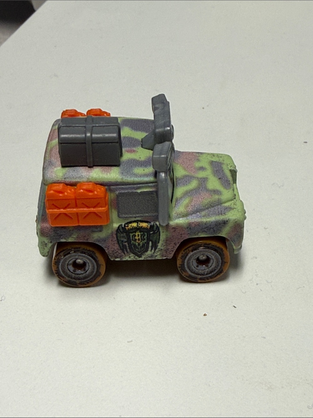 Disney Pixar cars mini racers Margaret Motorray - Picture 4 of 6